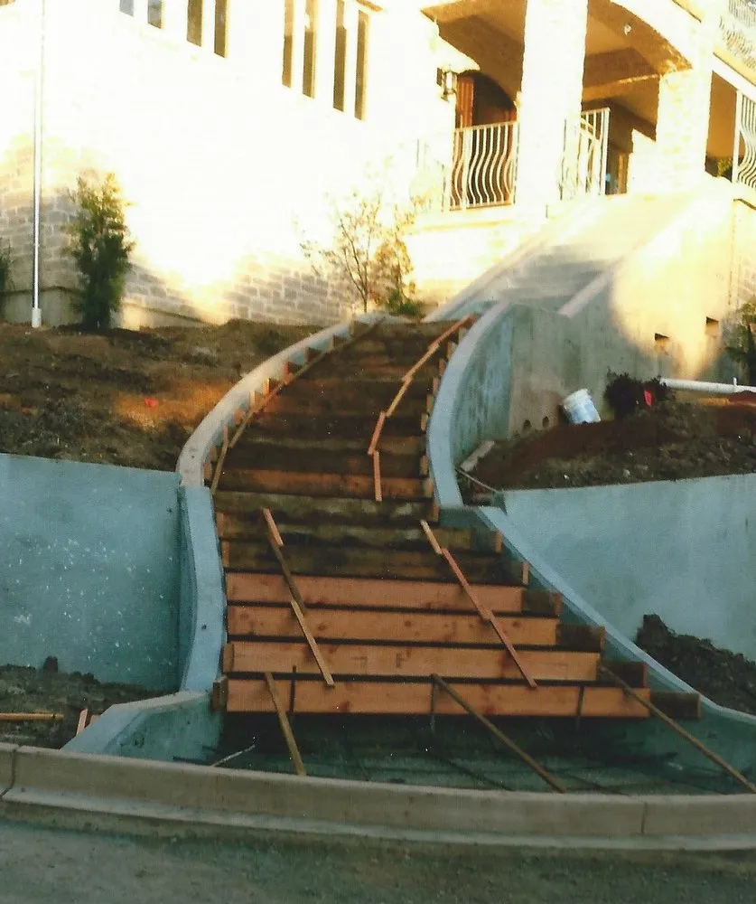 Affordable lawn care service for year-round maintenance in Santa Rosa, CA by Sun's Landscaping & Concrete