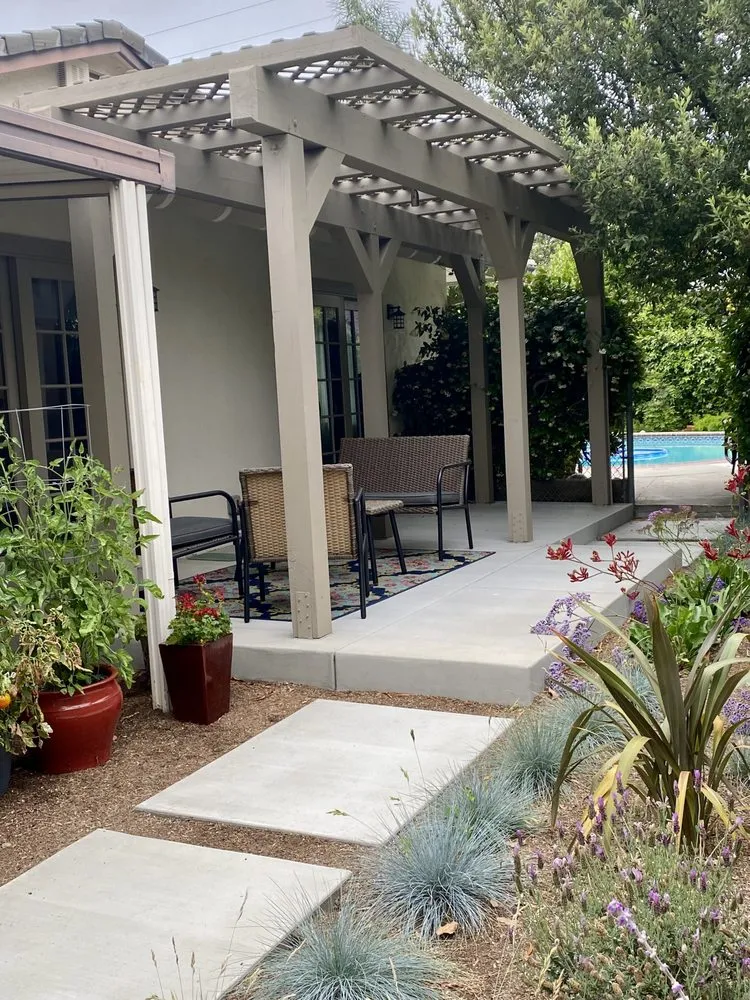 Top-rated lawn mowing service for residential properties in Upland, CA by SunScapes Landscape Company