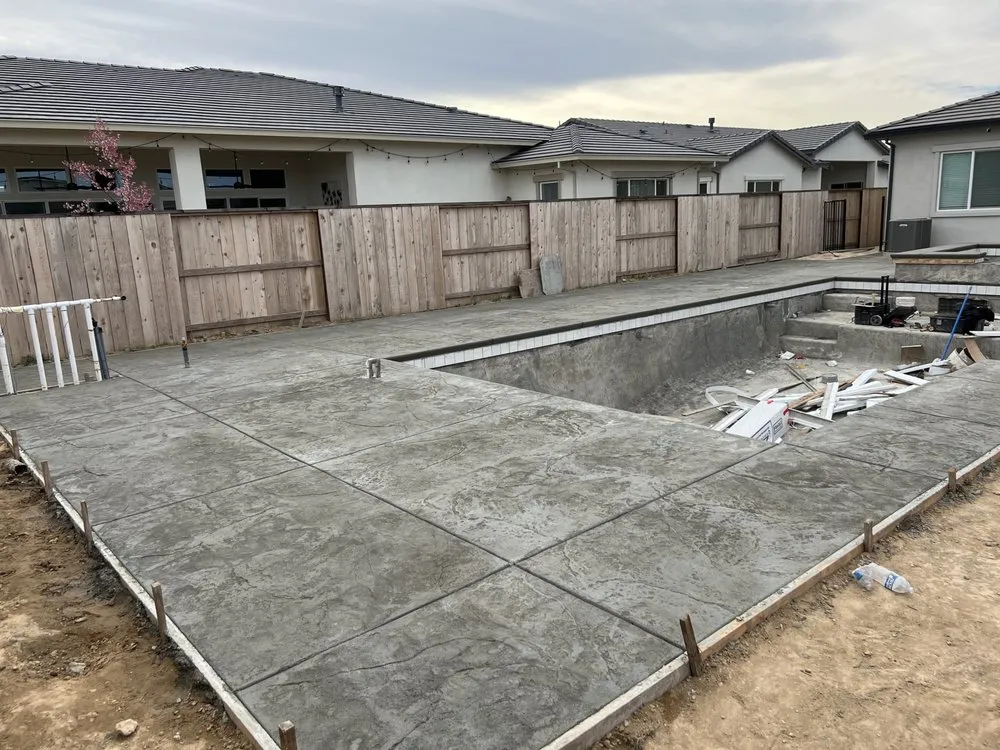 Trusted yard cleanup service experts serving Modesto, CA - Sunset Landscaping Services