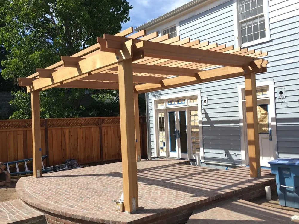 Reliable lawn care service in Redwood City, CA by Sunset Lanscaping