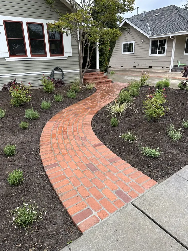 Affordable residential landscaping experts serving Redwood City, CA - Sunset Lanscaping
