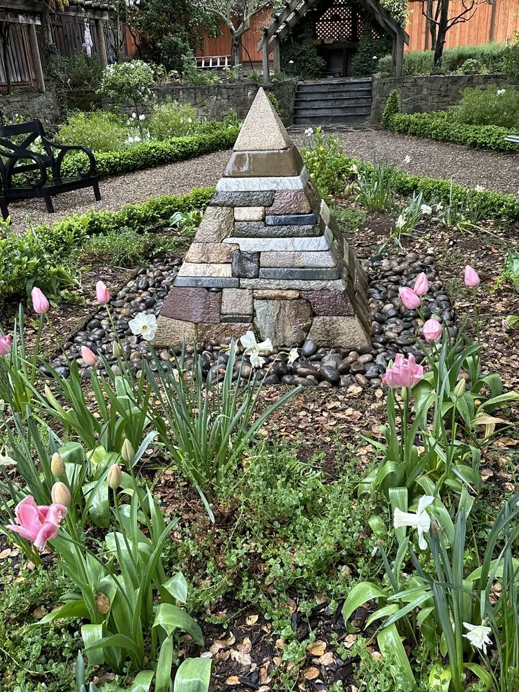 Expert landscape design experts serving Redwood City, CA - Sunset Lanscaping