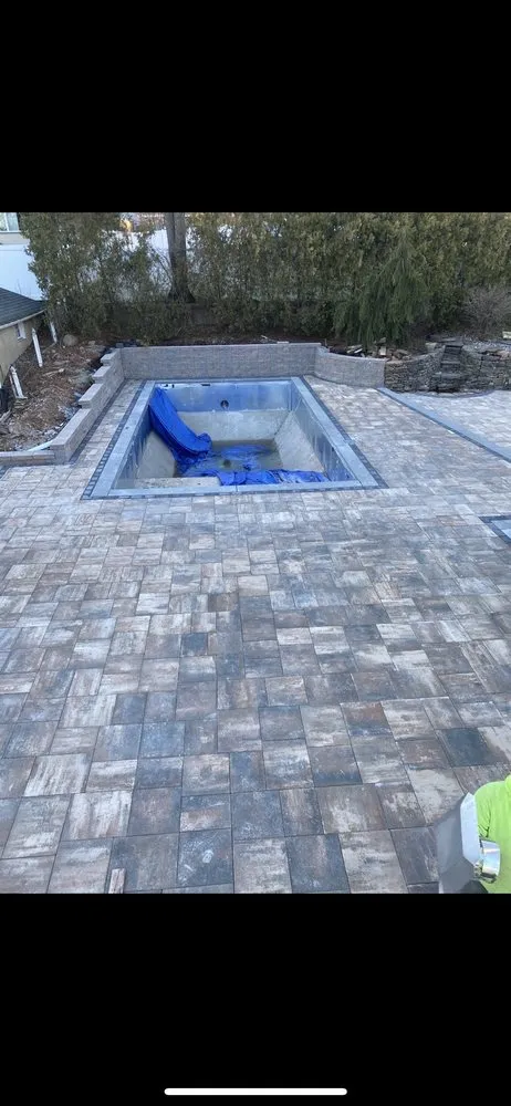 Expert lawn care service in Elmwood Park, NJ - Sunset Ridge Landscaping