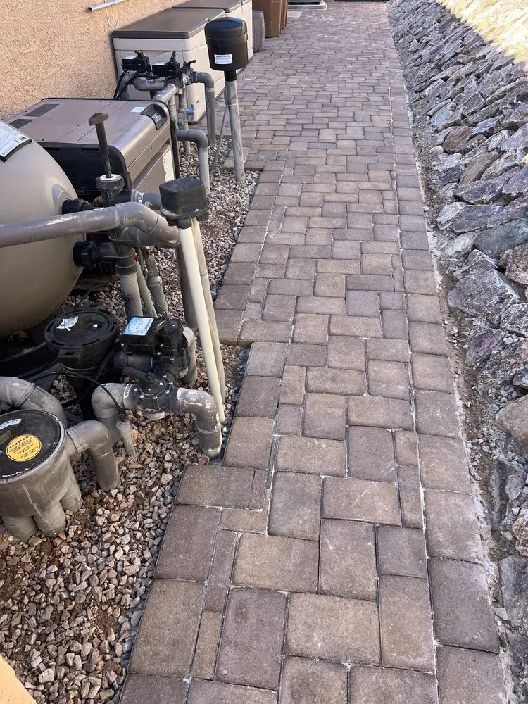 Local yard cleanup service in Tucson, AZ - Sunset Sky Landscape