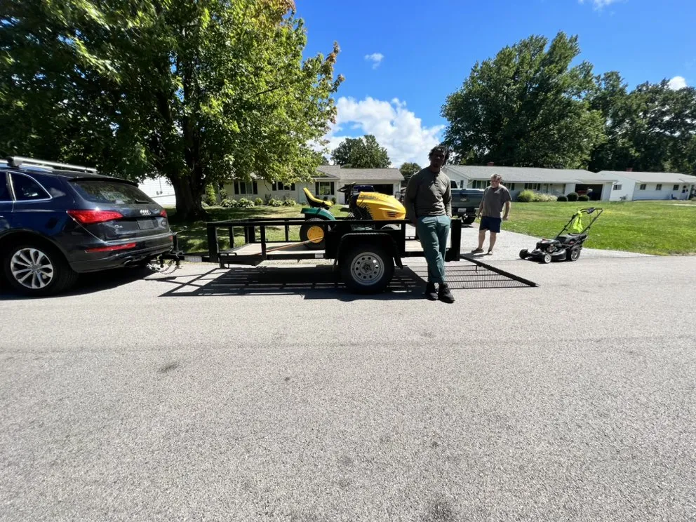 Top-rated lawn care service experts serving Maple Heights, OH - Sunshine & Co