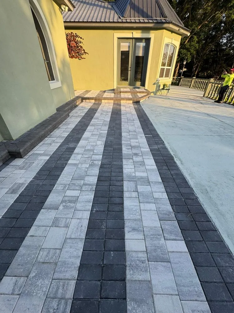 Affordable garden landscaping for year-round maintenance across Winter Garden, FL - Sunshine Brick Pavers