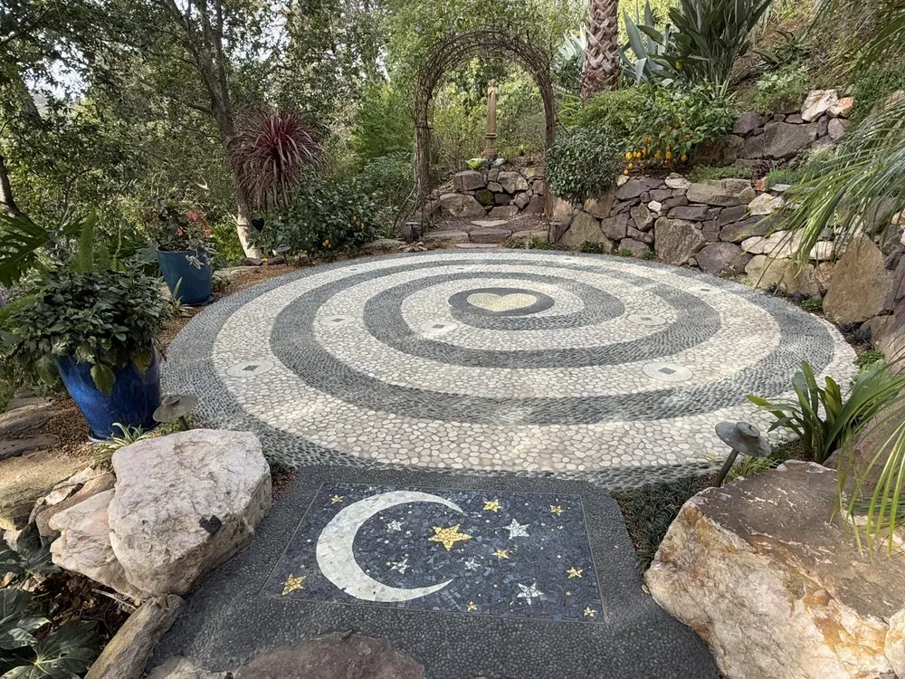 Trusted garden landscaping in Oakland, CA by Sunshine Gardens Landscaping