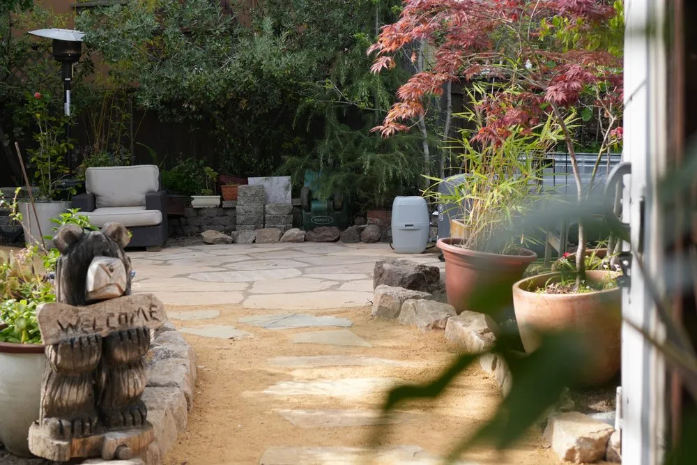 Custom lawn mowing service experts serving Oakland, CA - Sunshine Gardens Landscaping