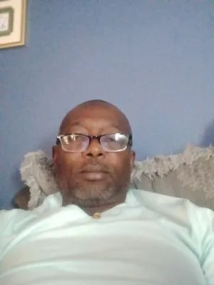 Sunshine Home Repair Logo