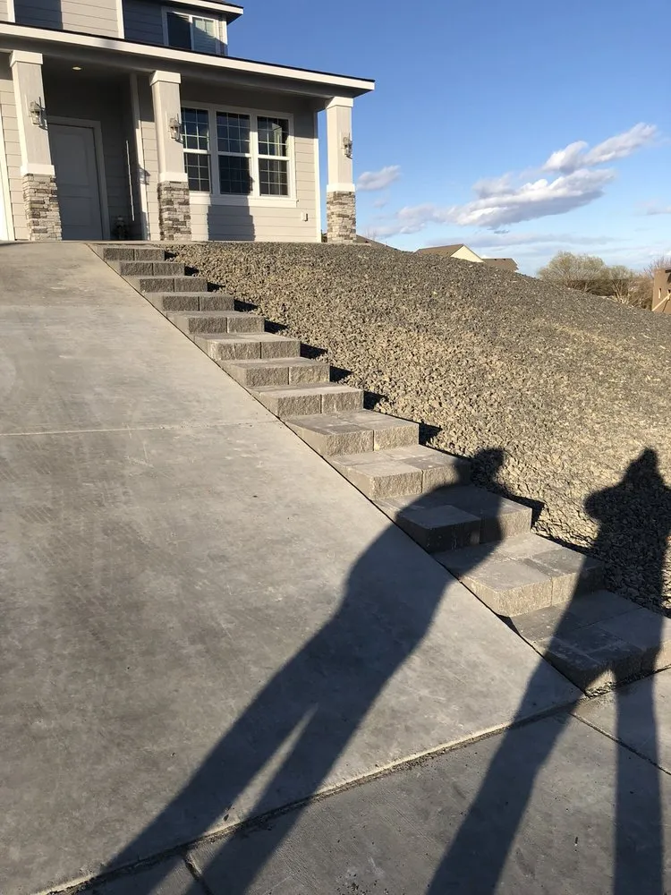 Professional landscaping services experts serving Walla Walla, WA - Sunshine Landscaping and Pool