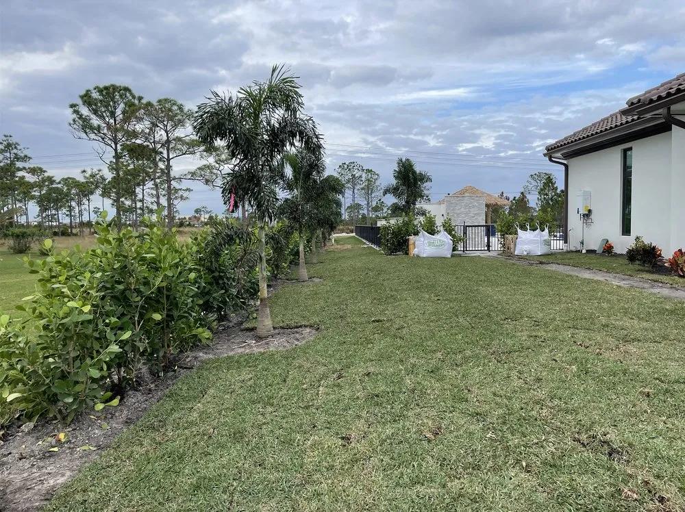 Top-rated landscape installation near you in Fort Pierce, FL by Sunshine Landscaping