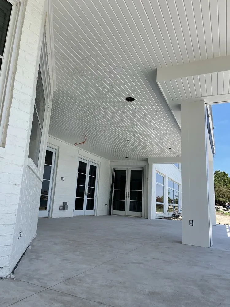 Custom lawn mowing service near you in Indianapolis, IN by Sunshine Landscaping