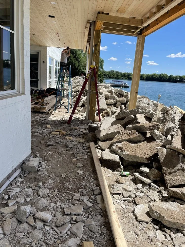 Affordable yard maintenance in Indianapolis, IN - Sunshine Landscaping