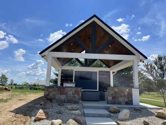 Sunshine Landscaping Logo