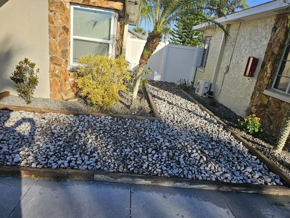 Professional lawn mowing service in Frostproof, FL by sunshine Landscaping Management