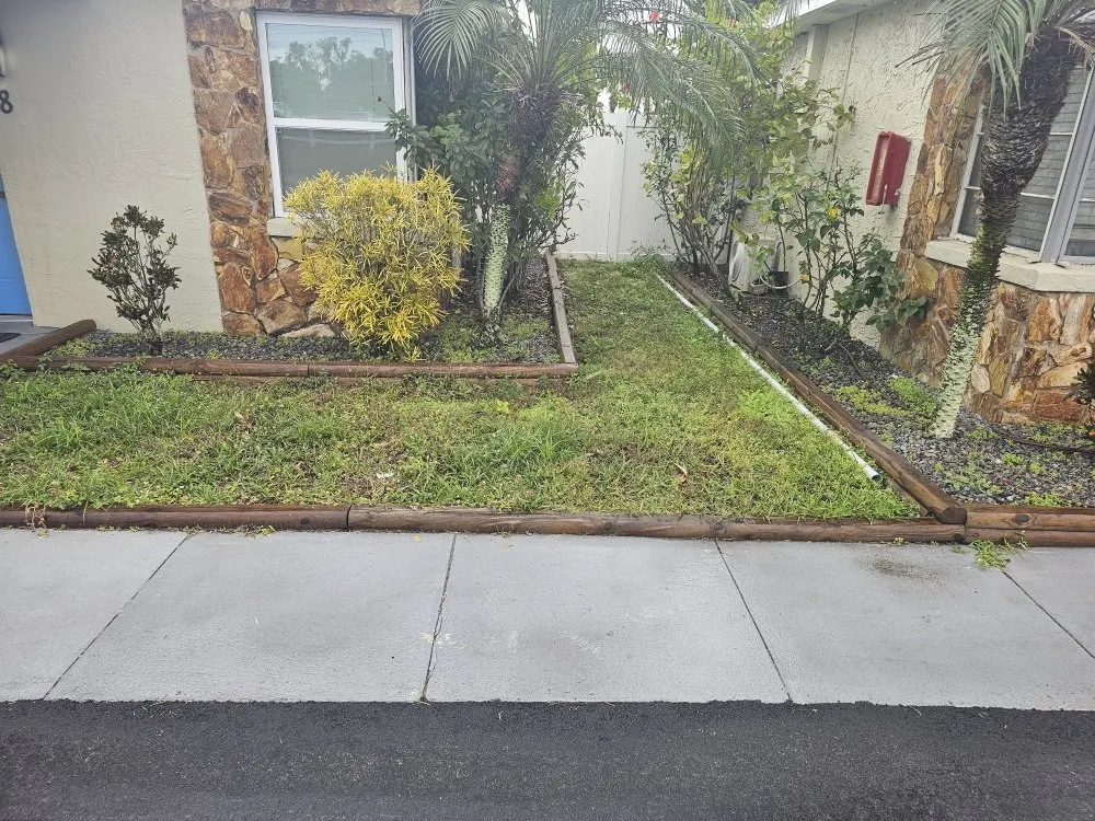 Top-rated yard maintenance in Frostproof, FL - sunshine Landscaping Management