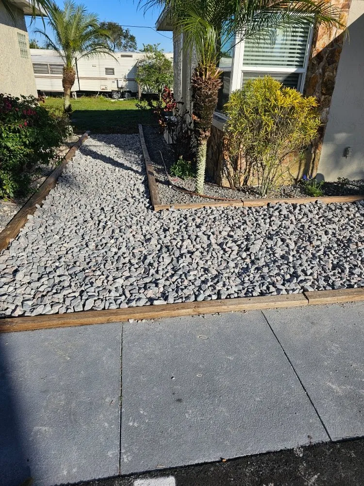 Affordable lawn care service in Frostproof, FL by sunshine Landscaping Management