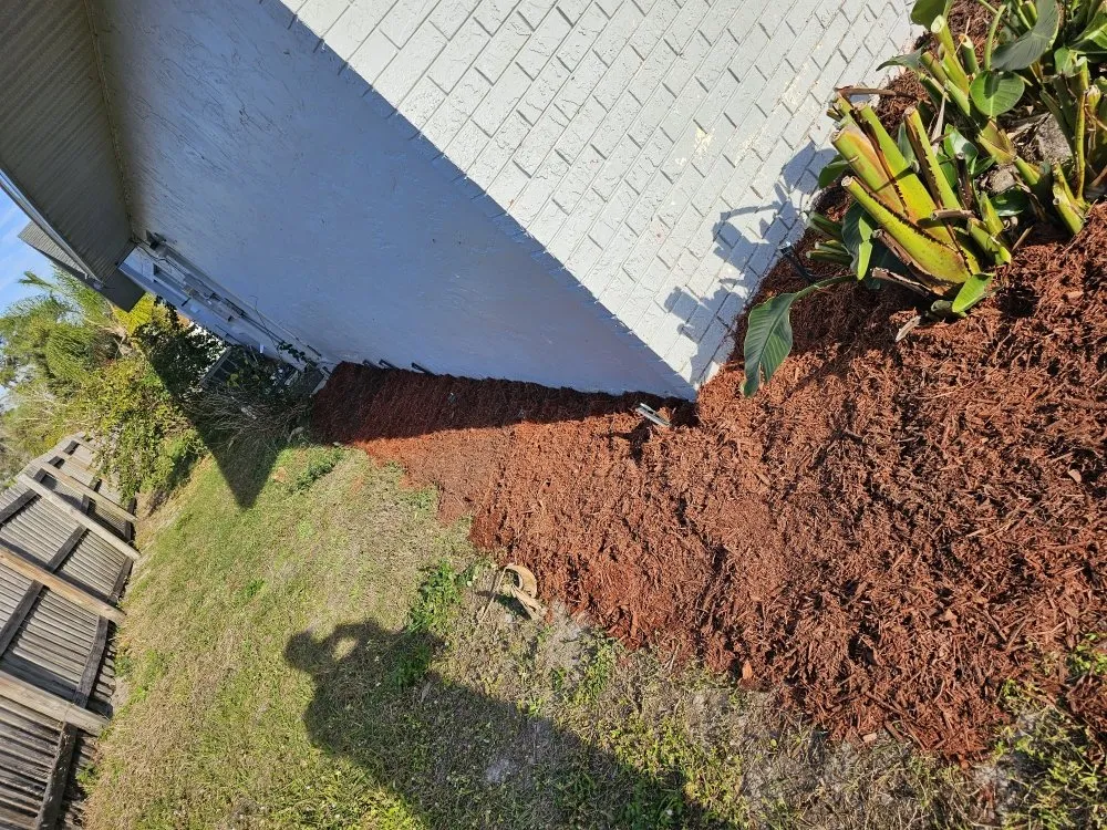 Local garden landscaping in Frostproof, FL by sunshine Landscaping Management