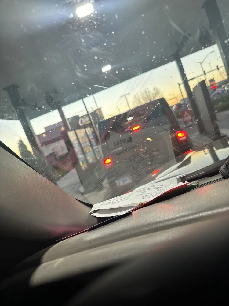 Top-rated landscaping services in Springfield, IL by Sunshine Lawn Care & Junk Removal