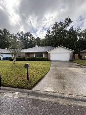 Sunshine Lawn Solutions Logo