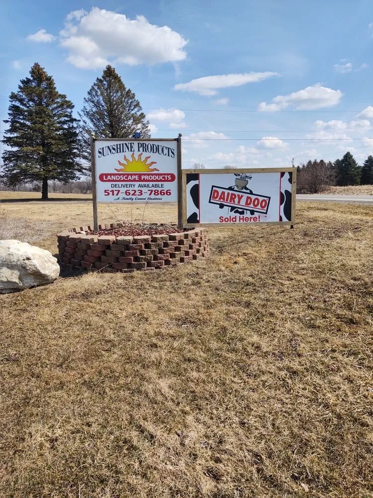 Custom garden landscaping for year-round maintenance in Dansville, MI by Sunshine Products