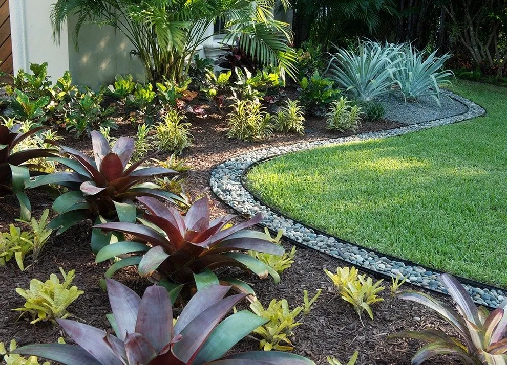 Local landscape design in Odessa, FL by Sunshine Quality Cuts