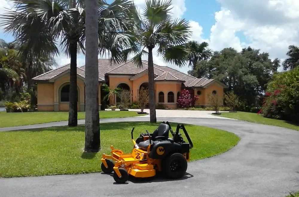 Expert lawn mowing service in Cape Coral, FL by Sunstate Lawncare Services