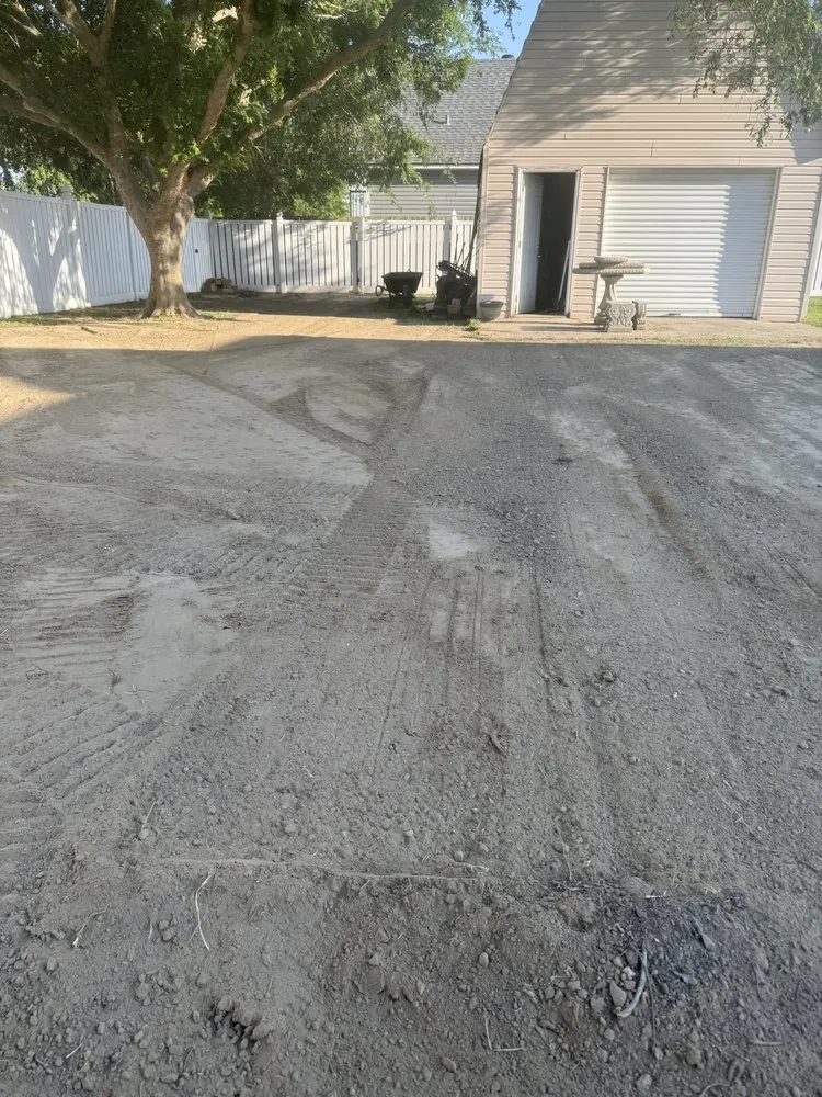 Trusted yard maintenance in Baton Rouge, LA by SunStone Services