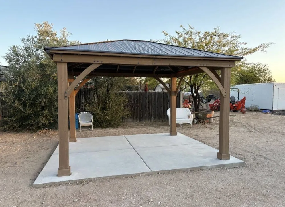 Trusted yard cleanup service experts serving Tucson, AZ - SunTech Construction and Landscaping