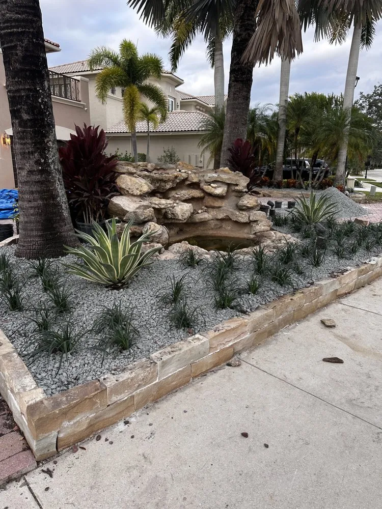 Expert landscaping services near you in Fort Lauderdale, FL by Sunview Landscaping & pressure cleaning