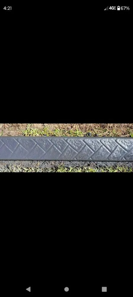 Expert garden landscaping for residential properties in Murfreesboro, TN by Super Clean Mulch And Out Door Service