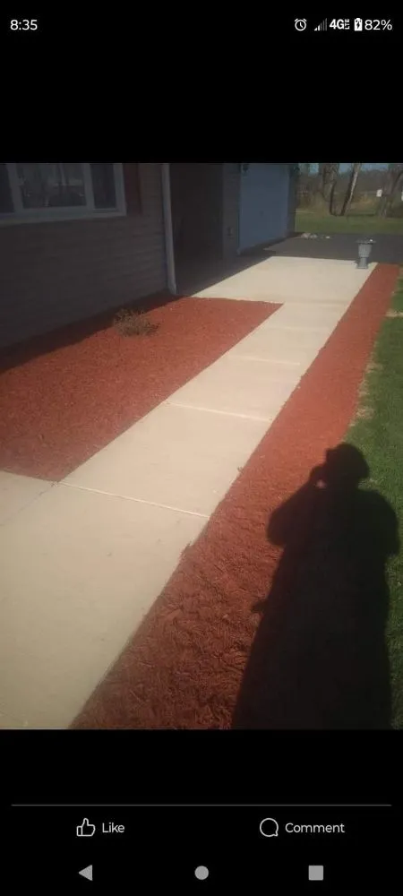 Custom lawn care service experts serving Murfreesboro, TN - Super Clean Mulch And Out Door Service