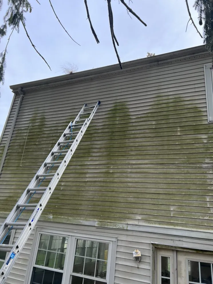 Top-rated garden landscaping for year-round maintenance in East Haven, CT by Super Clean Power Wash Services