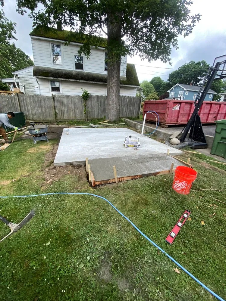 Reliable yard cleanup service experts serving Newburgh, NY - Super Landscaping