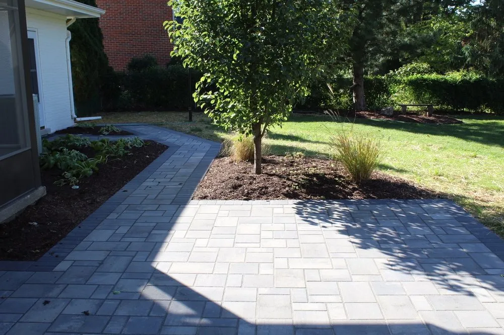 Trusted yard cleanup service in Darien, IL - Super Pro Landscapes