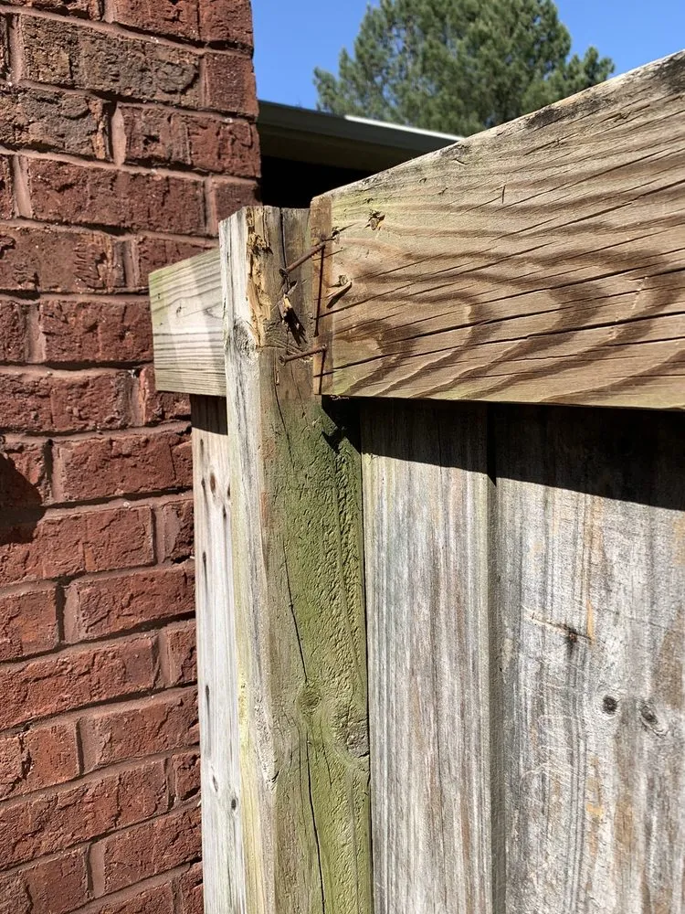 Expert landscaping services for residential properties across Warner Robins, GA - Super Star Lawn Care & Fencing