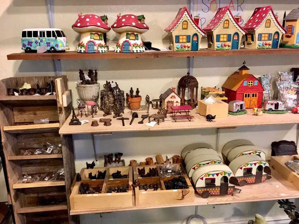 Trusted yard maintenance with custom design across Riverton, UT - Super Trees Riverton Nursery