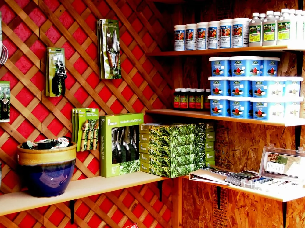 Custom yard maintenance in Riverton, UT - Super Trees Riverton Nursery