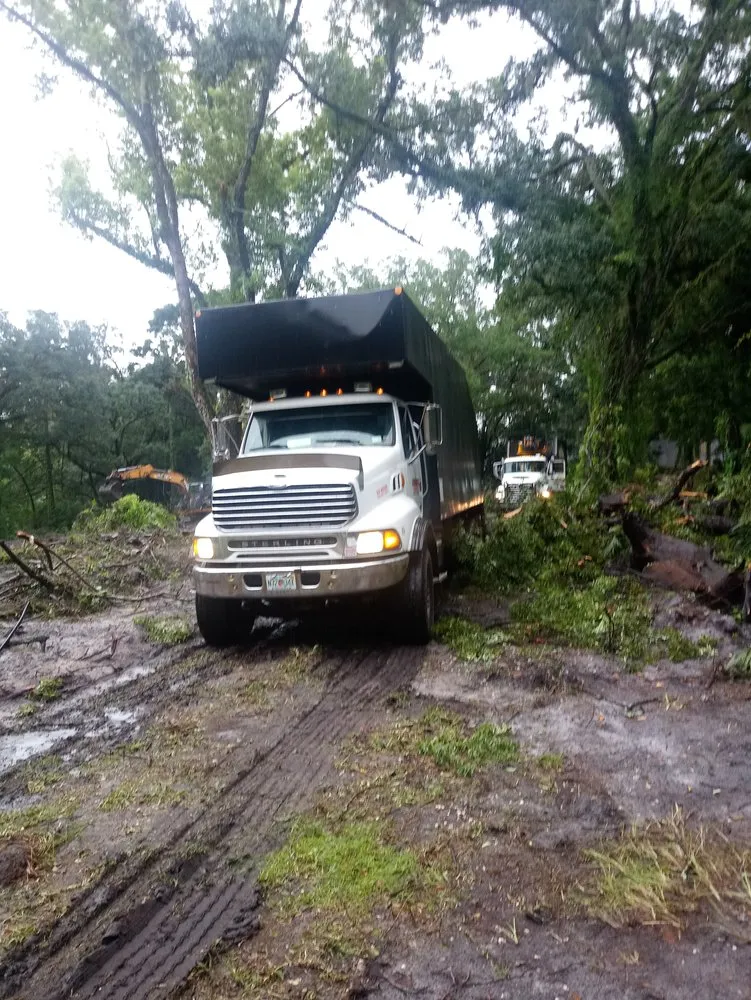 Top-rated lawn care service with custom design across Deltona, FL - Super Trim Outdoors