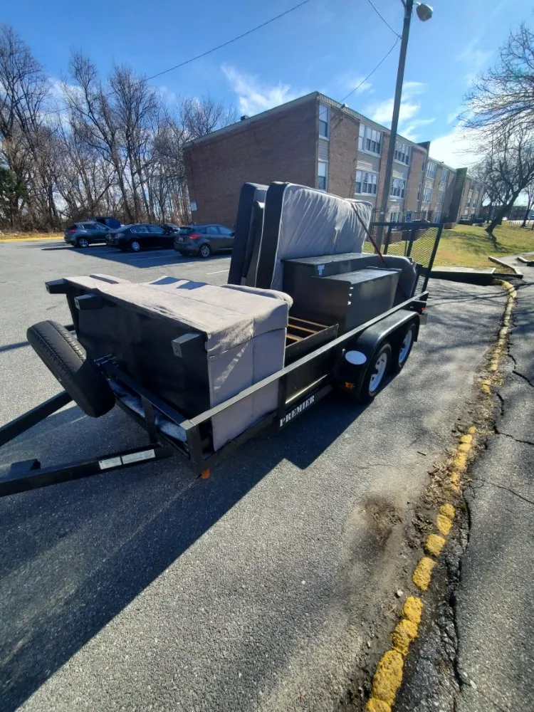 Expert yard cleanup service for residential properties across Baltimore, MD - Super Trimm Landscaping