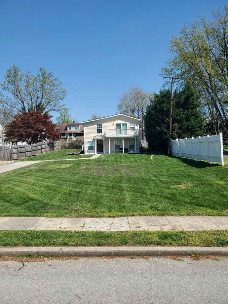 Local yard maintenance for residential properties in Baltimore, MD by Super Trimm Landscaping