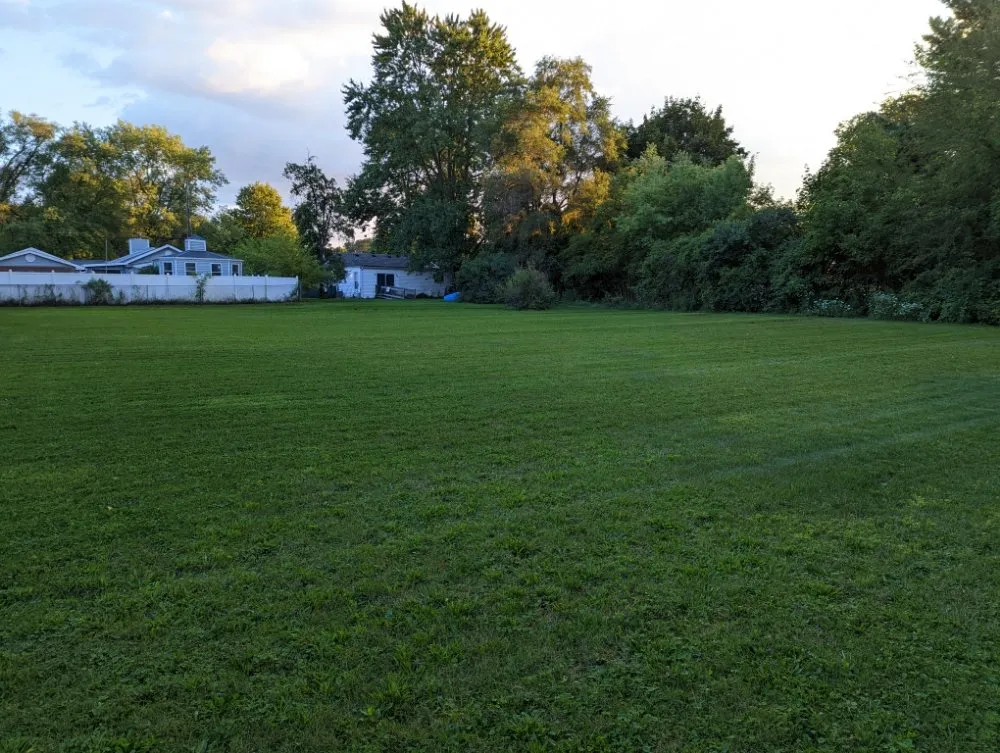 Affordable lawn mowing service for beautiful yards across Lansing, MI - Superb Lawn Care & Snow Removal