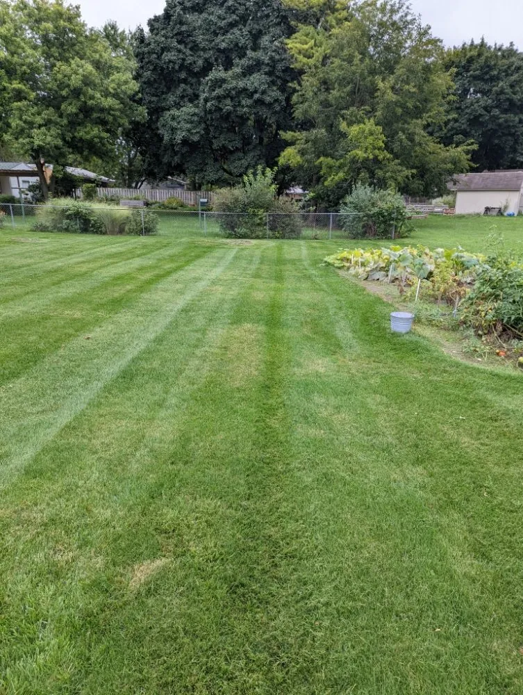 Trusted landscaping services in Lansing, MI - Superb Lawn Care & Snow Removal