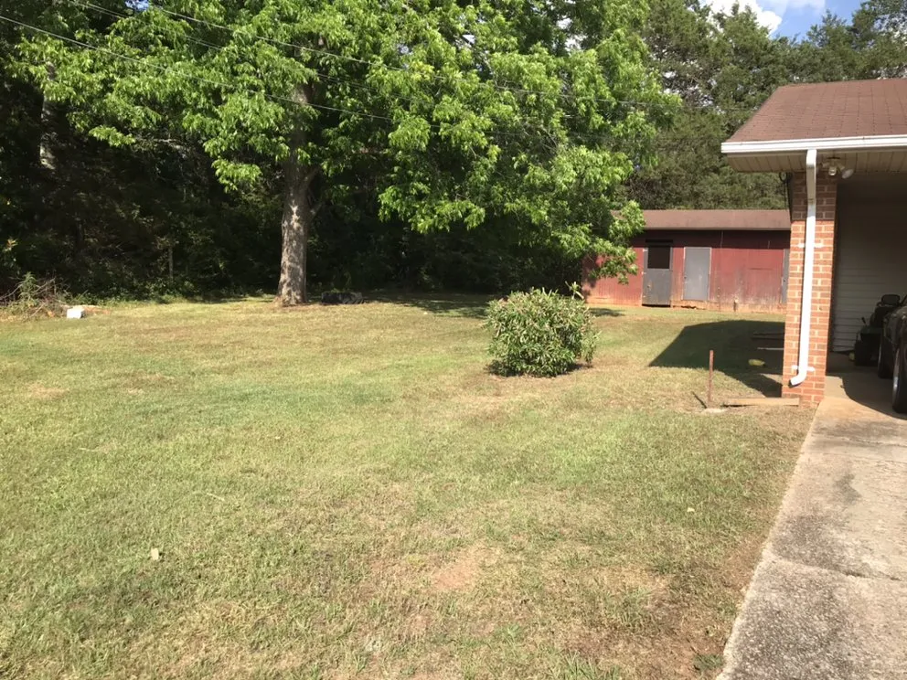 Top-rated lawn mowing service in Lawrenceville, GA - Superb Pressure Washing & Lawn Care