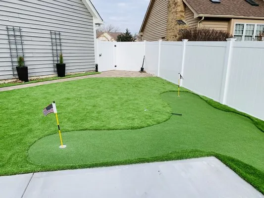 SuperGreen Hardscapes Logo