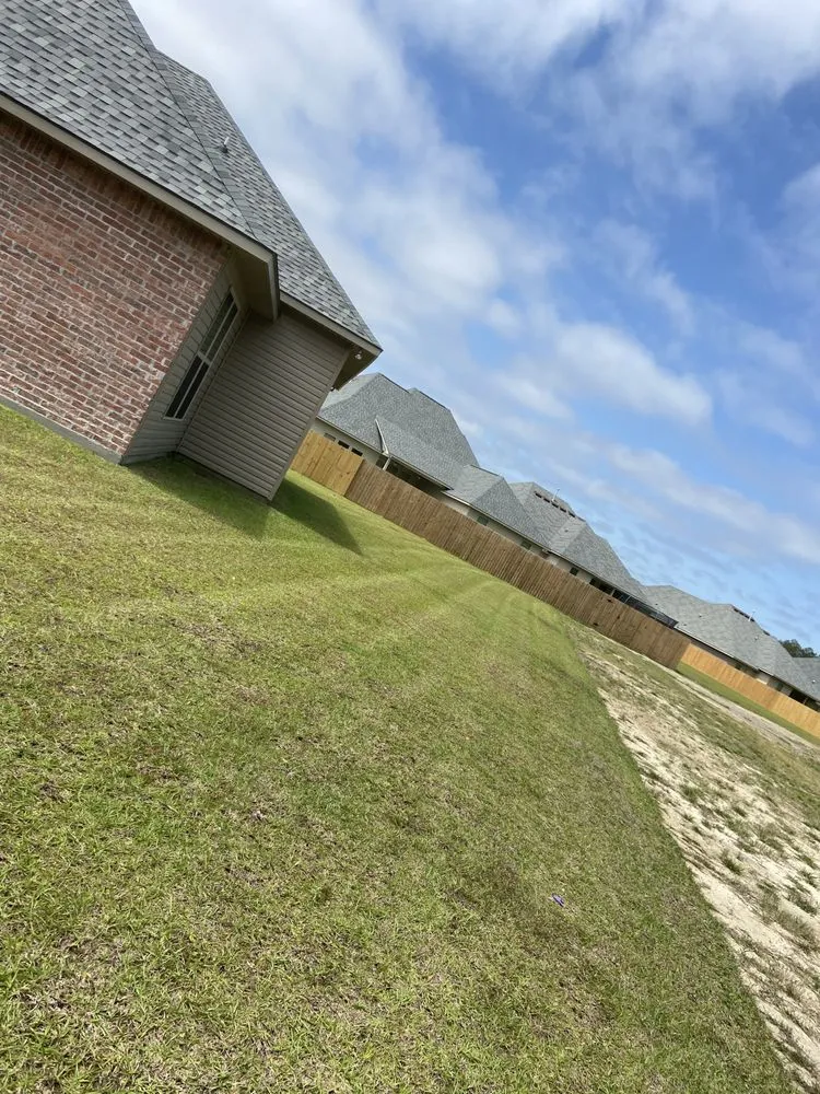 Custom landscaping services for residential properties across Slidell, LA - Superior Complete Lawn Care