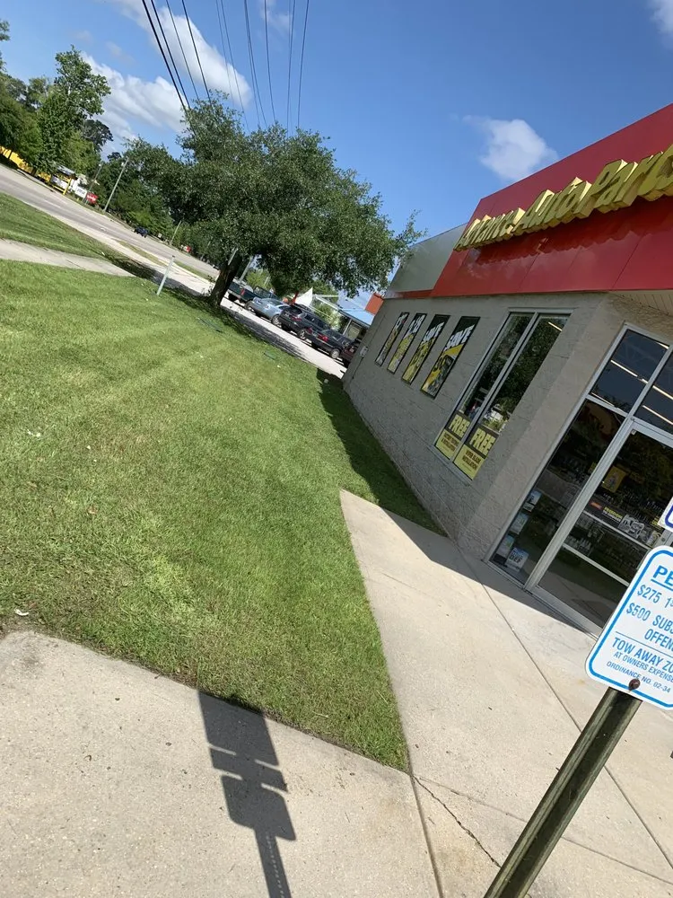 Professional yard maintenance experts serving Slidell, LA - Superior Complete Lawn Care