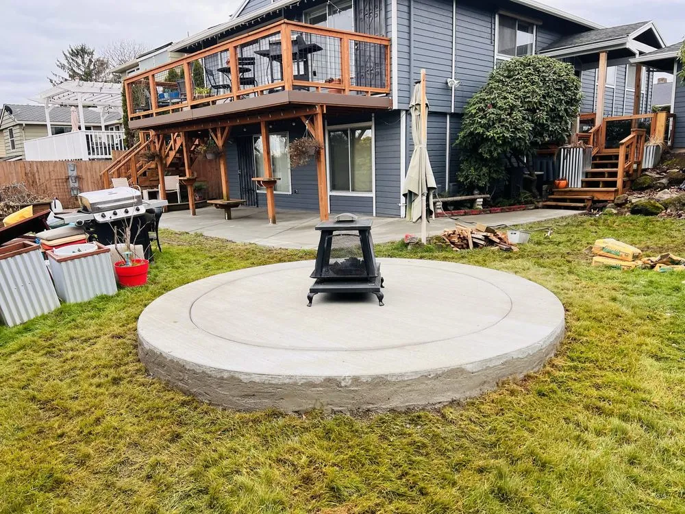 Affordable lawn mowing service experts serving Gresham, OR - Superior Concrete Contractor
