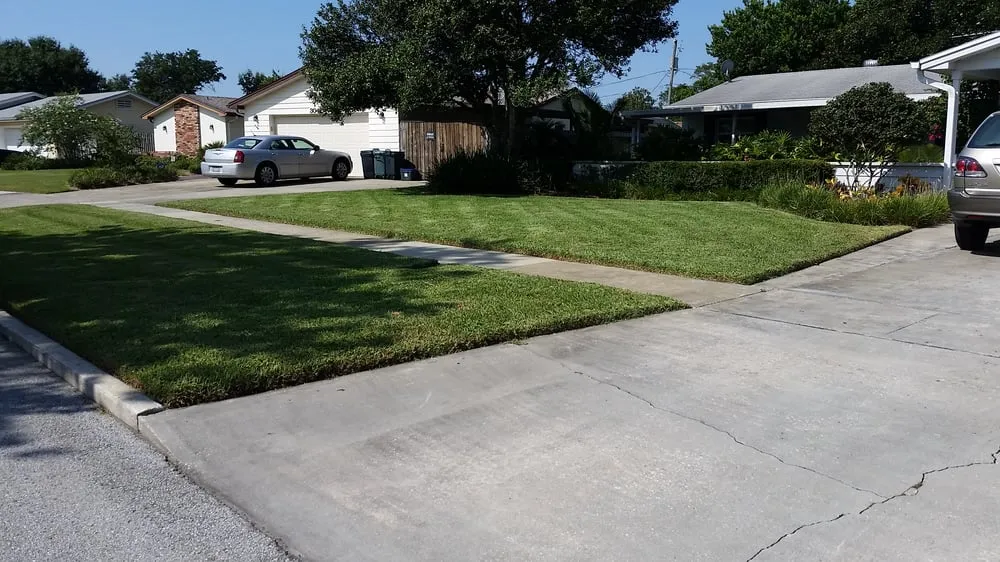 Local garden landscaping in Orlando, FL by Superior Cut Lawn and Landscaping