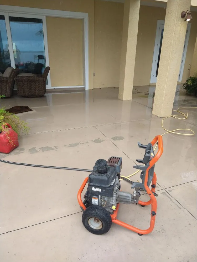 Reliable landscape installation for homes in Palm Bay, FL by Superior Exterior Landscaping